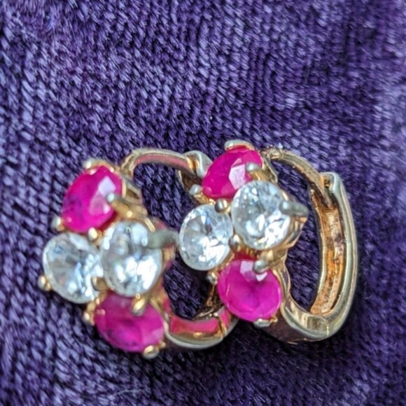 Vintage 9K Gold Plated Huggies Earrings With Deep Pink Ruby Stones - Picture 3 of 10